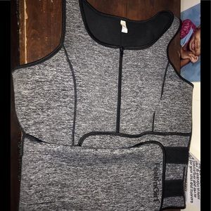 4X workout sweat top